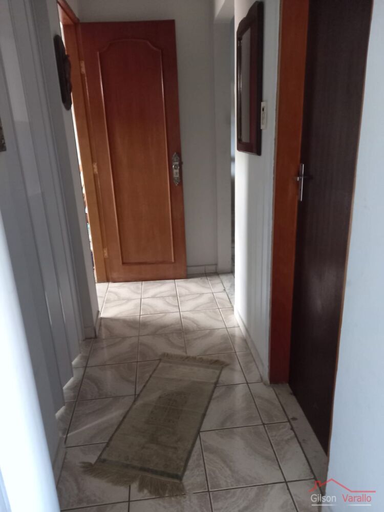 Casa à venda com 2 quartos, 250m² - Foto 9