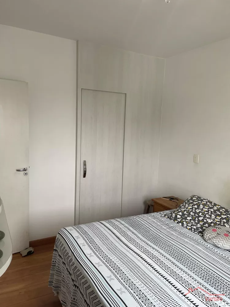 Apartamento à venda com 33 quartos, 109m² - Foto 2