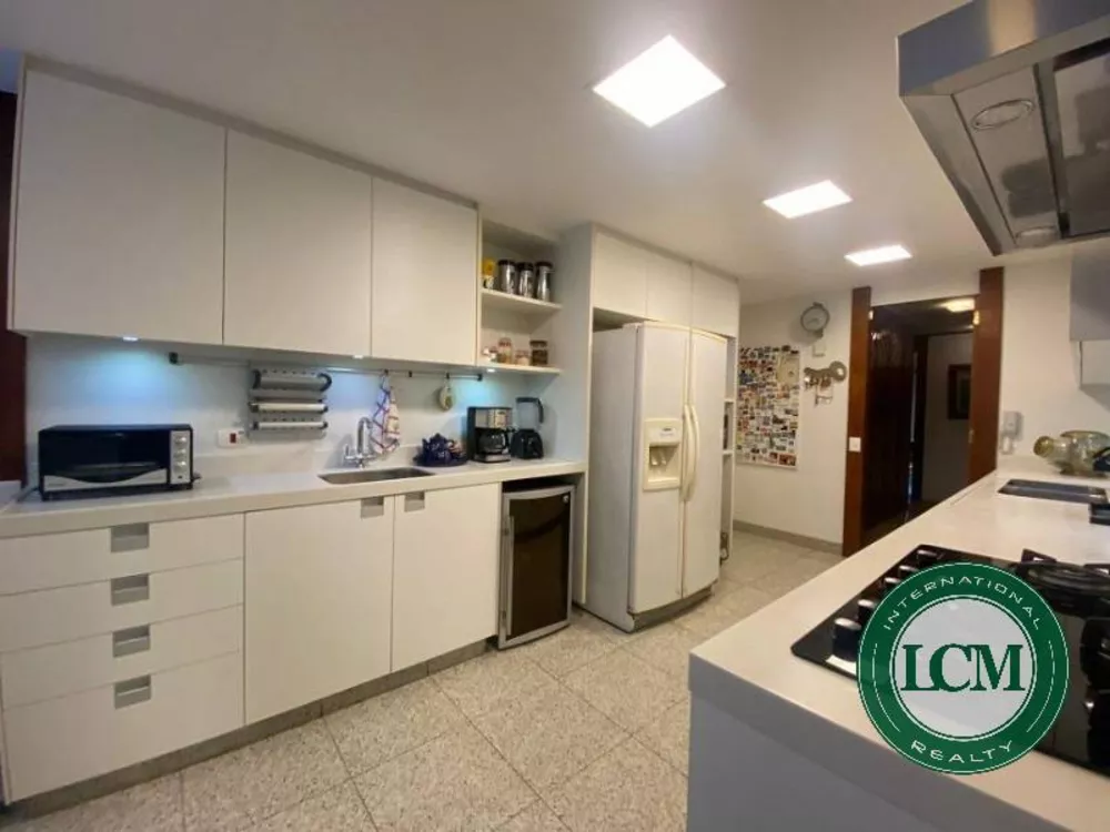 Apartamento, 3 quartos, 270 m² - Foto 39