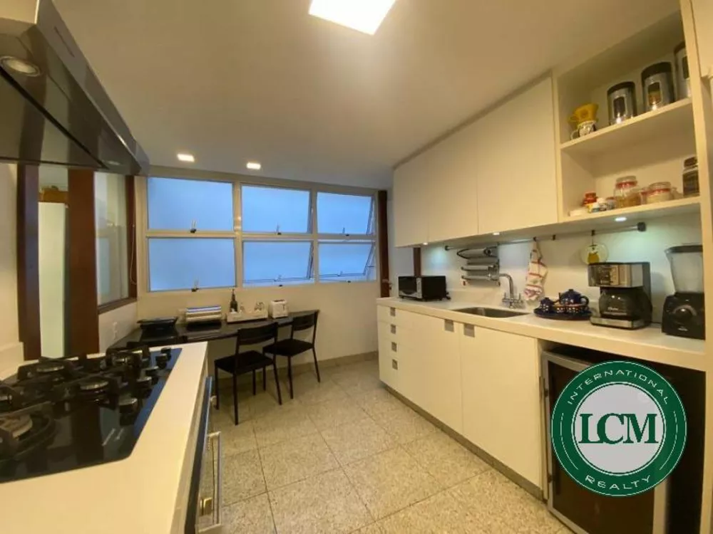 Apartamento, 3 quartos, 270 m² - Foto 35