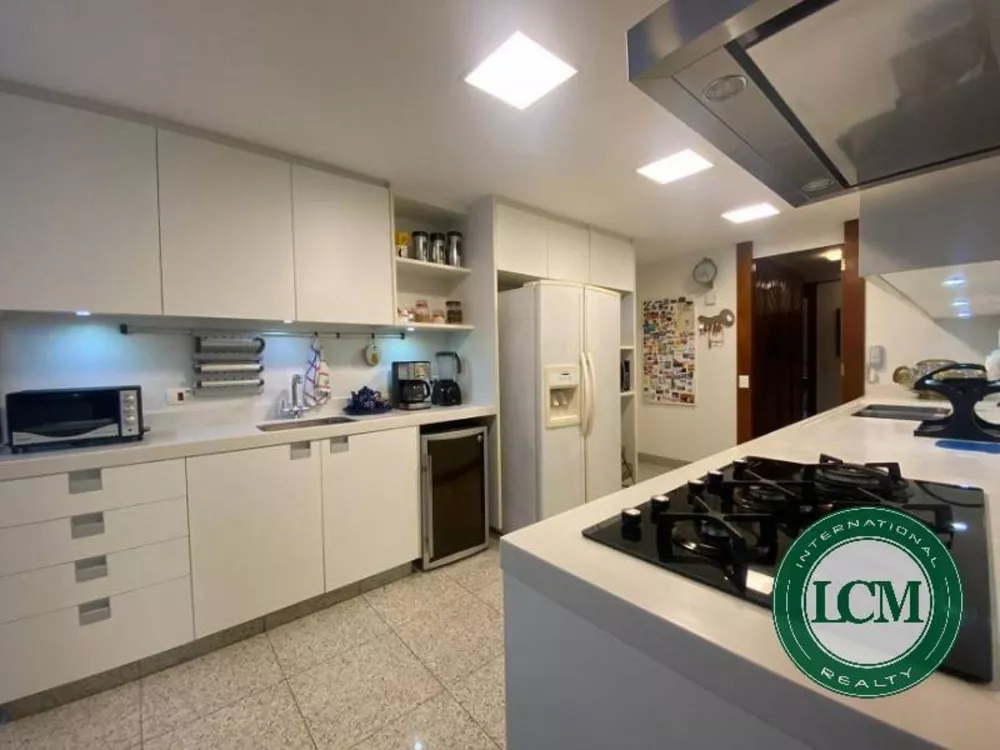 Apartamento, 3 quartos, 270 m² - Foto 34