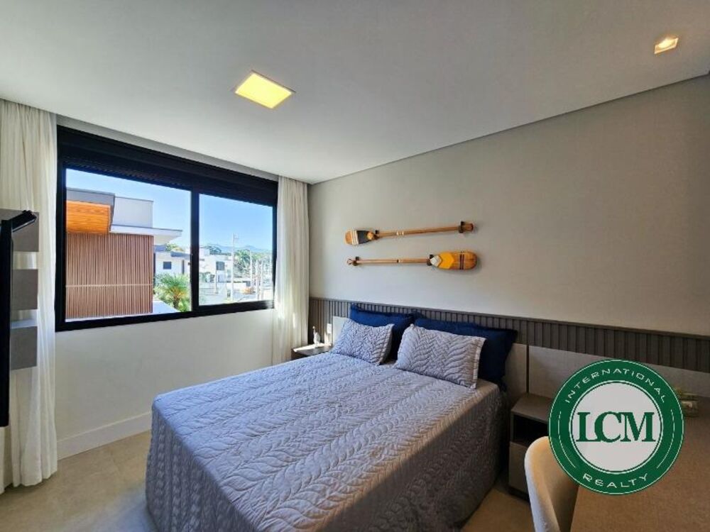 Casa, 5 quartos, 330 m² - Foto 2