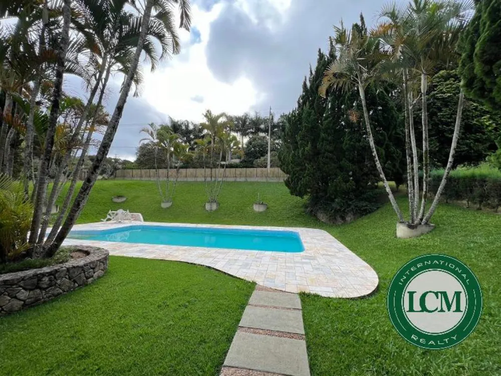 Casa, 3 quartos, 377 m² - Foto 1