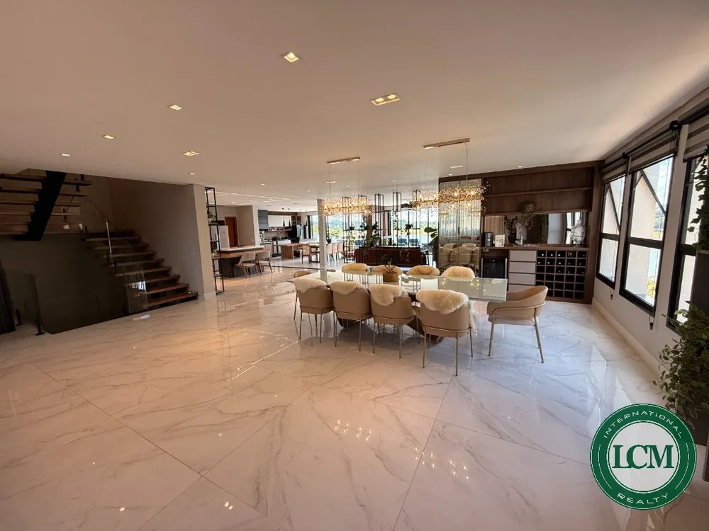 Casa, 10 quartos - Foto 1