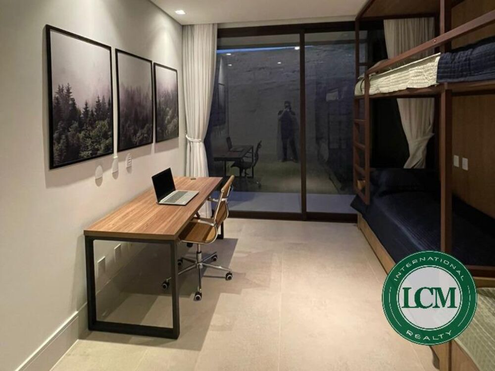 Casa à venda com 6 quartos, 1170m² - Foto 10
