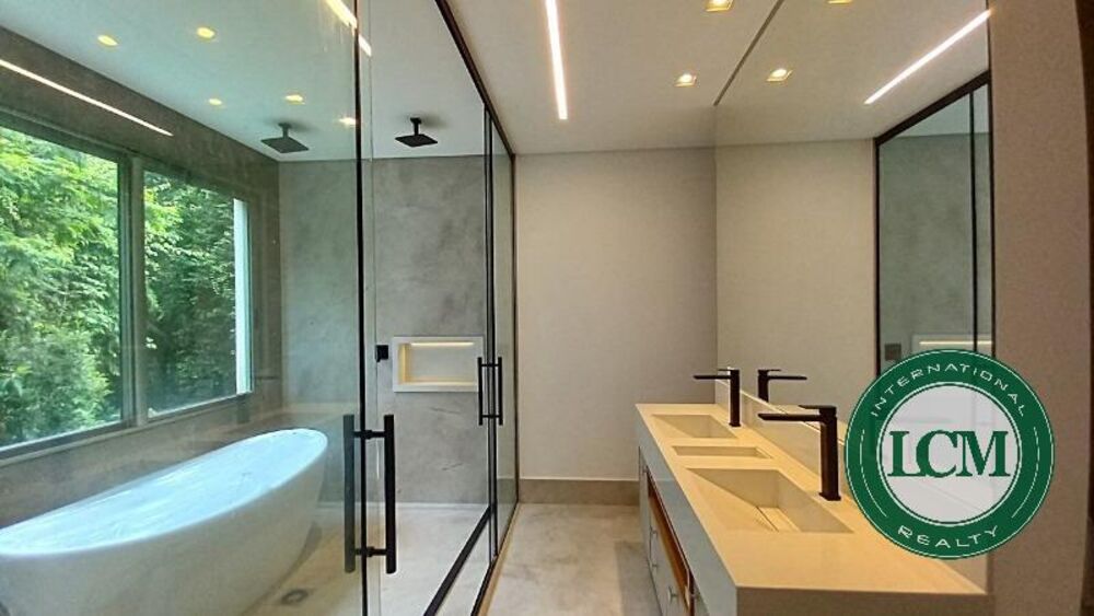Casa à venda com 6 quartos, 567m² - Foto 4
