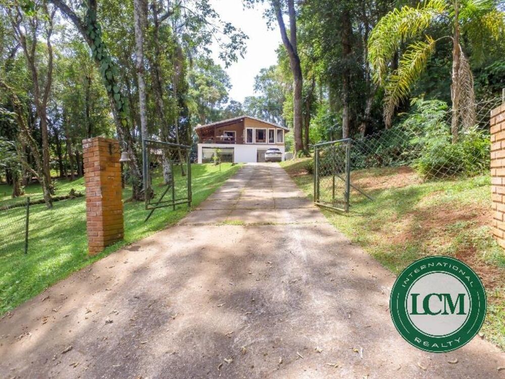 Casa à venda com 4 quartos - Foto 1