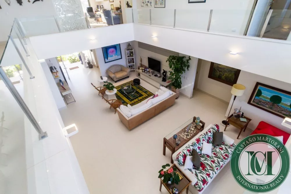 Casa à venda com 8 quartos, 600m² - Foto 23