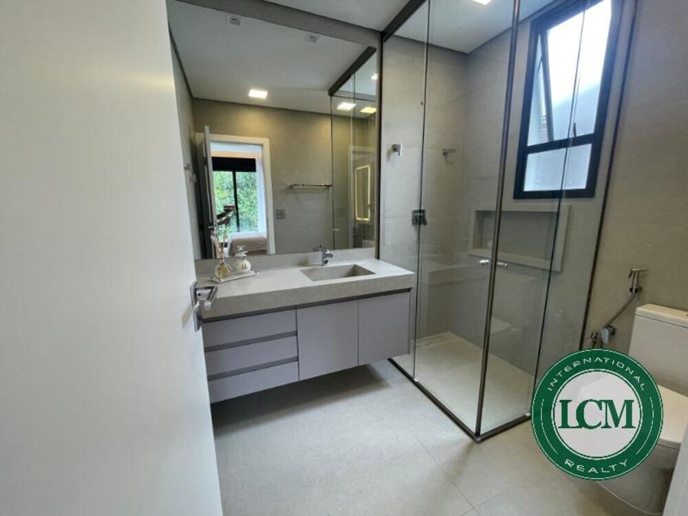 Casa à venda com 5 quartos, 370m² - Foto 4