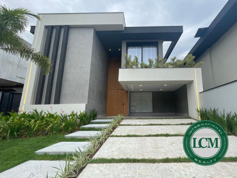 Casa à venda com 5 quartos, 370m² - Foto 1