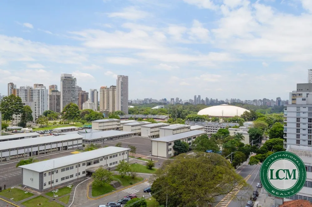 Apartamento, 3 quartos, 339 m² - Foto 1