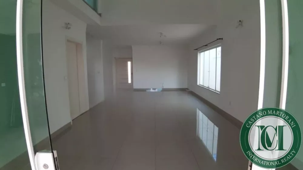 Casa à venda com 3 quartos, 360m² - Foto 8