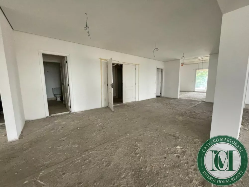 Apartamento à venda com 5 quartos, 753m² - Foto 2