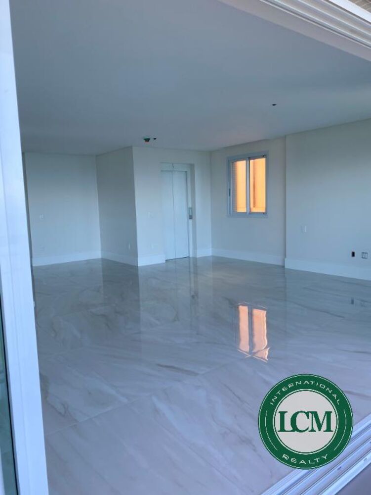 Apartamento, 5 quartos, 230 m² - Foto 2
