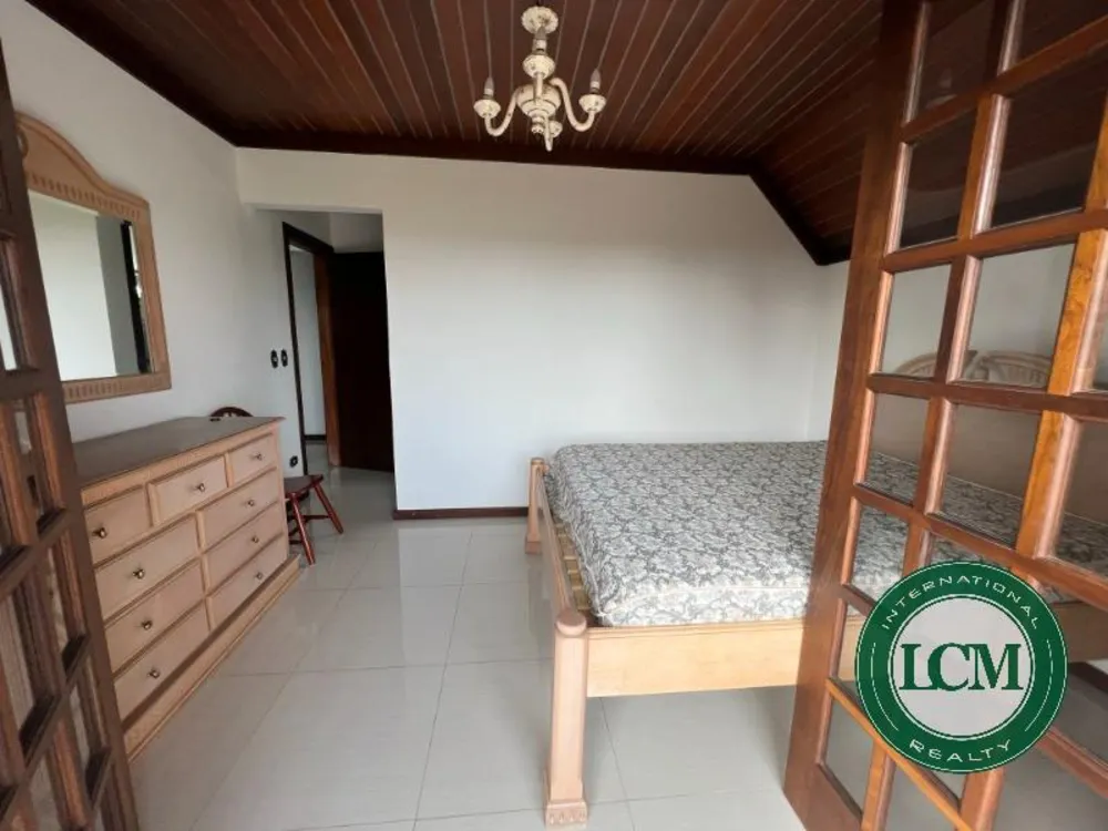 Casa, 4 quartos, 290 m² - Foto 12