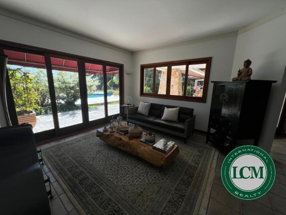 Casa à venda com 6 quartos - Foto 1