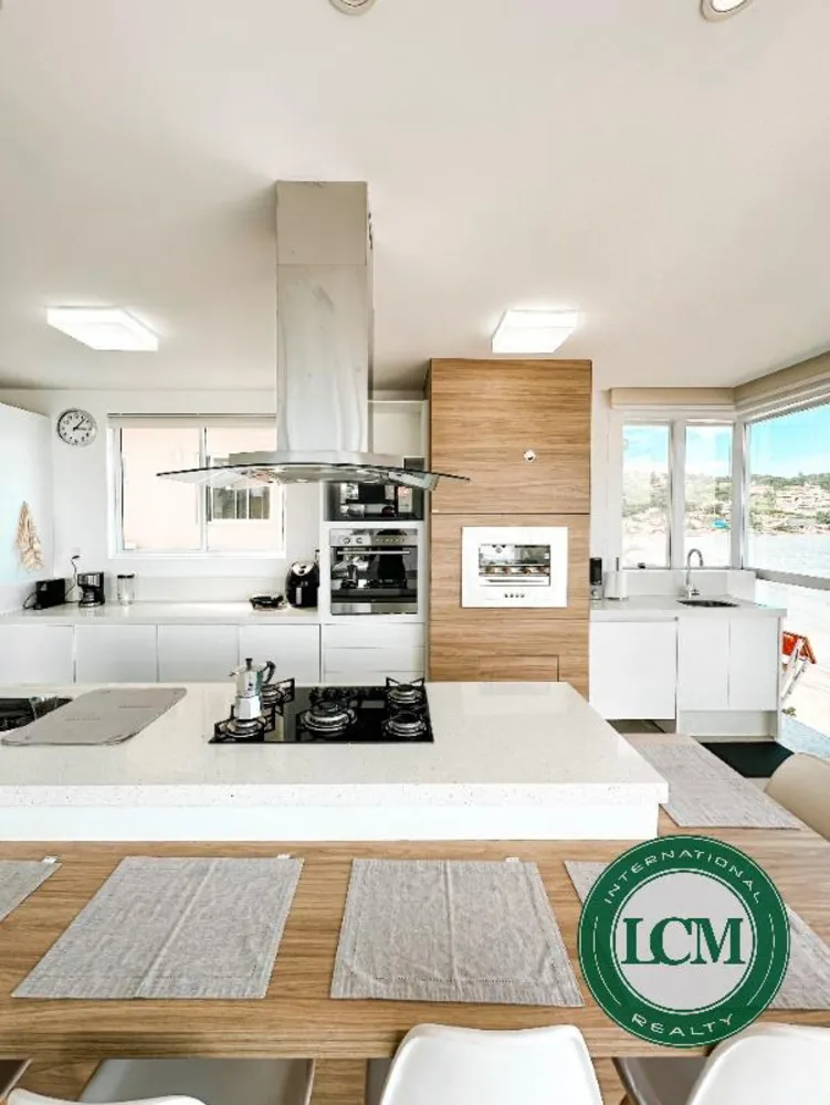 Apartamento, 3 quartos, 146 m² - Foto 1