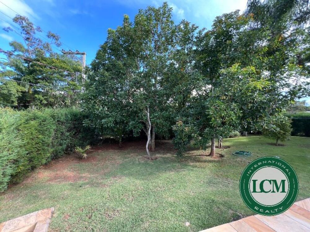Casa à venda com 5 quartos, 500m² - Foto 1