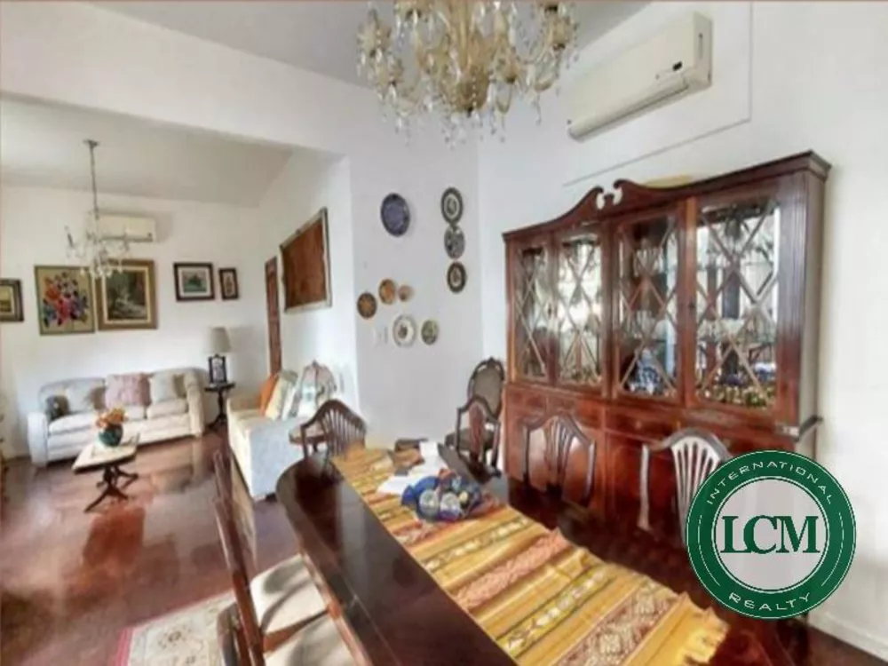 Apartamento, 3 quartos, 180 m² - Foto 1