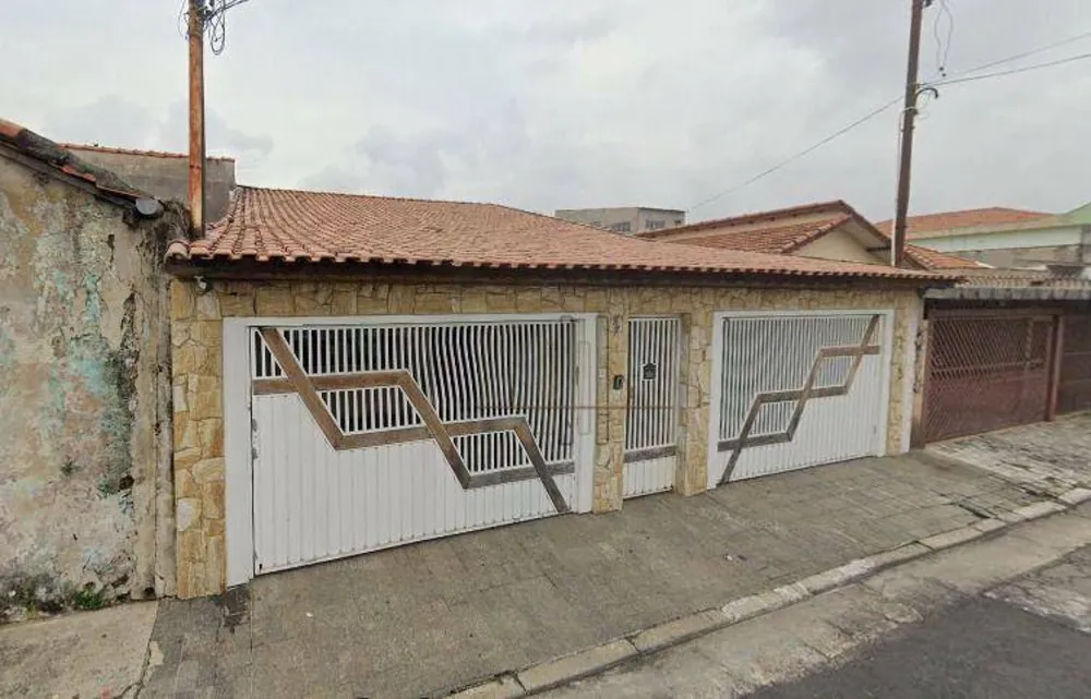 Casa, 3 quartos, 228 m² - Foto 2