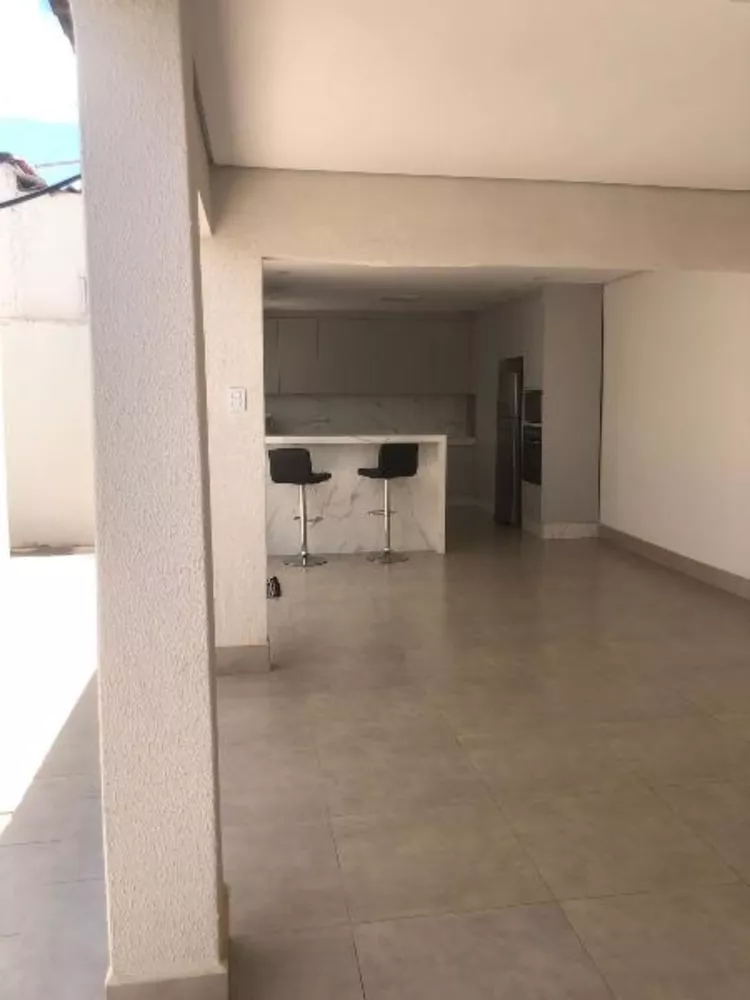 Casa de Condomínio à venda com 3 quartos, 160m² - Foto 3