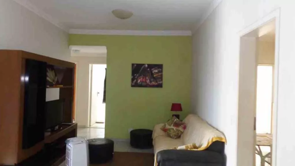 Apartamento à venda com 3 quartos, 181m² - Foto 1