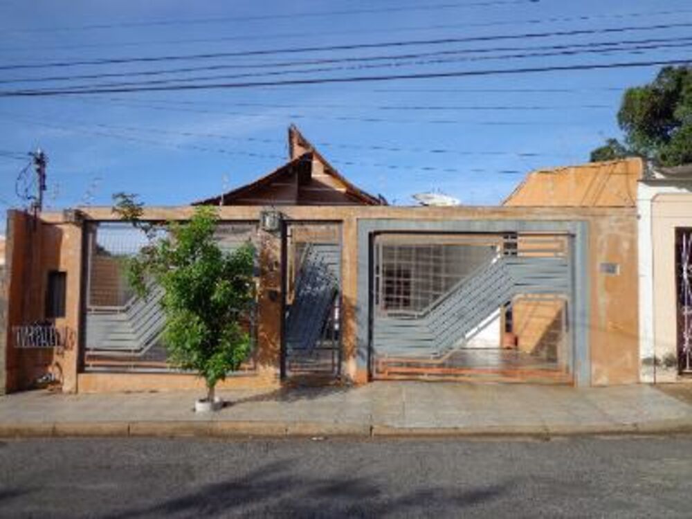 Casa, 208 m² - Foto 1