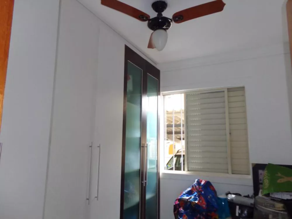 Apartamento à venda com 3 quartos, 72m² - Foto 3