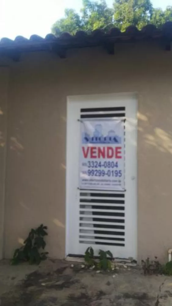 Casa à venda com 4 quartos, 120m² - Foto 2