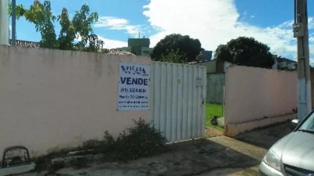 Casa à venda com 3 quartos, 150m² - Foto 1