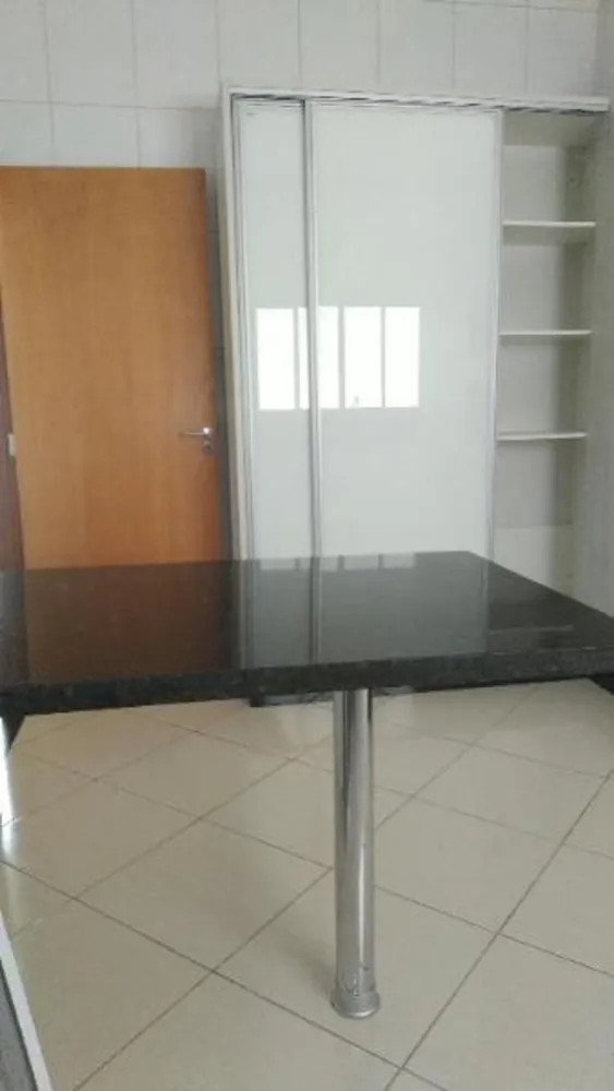 Casa, 1 quarto, 220 m² - Foto 11