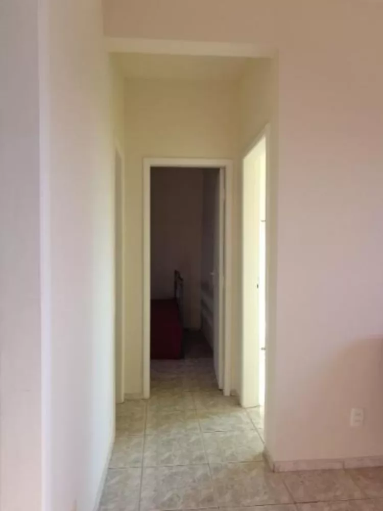 Apartamento à venda com 2 quartos, 50m² - Foto 3