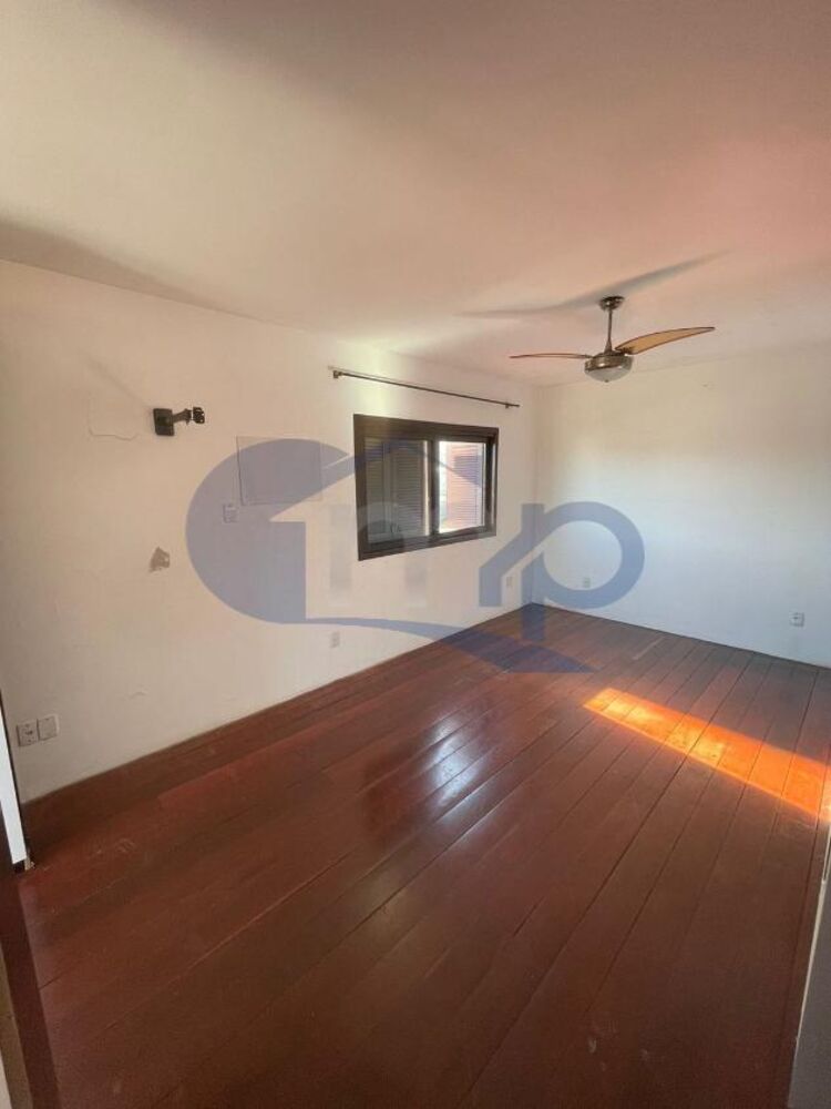 Apartamento, 3 quartos, 140 m² - Foto 1