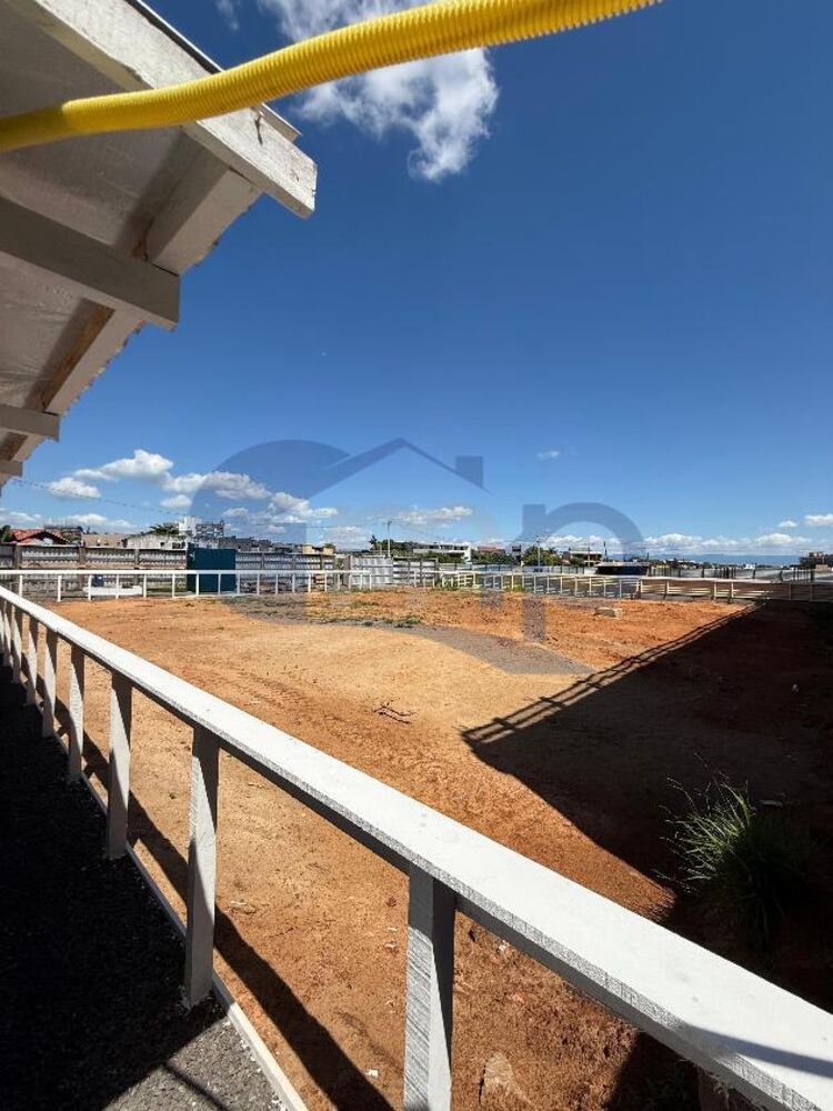 Apartamento à venda com 2 quartos, 85m² - Foto 5