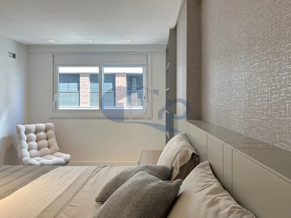 Apartamento, 3 quartos, 130 m² - Foto 2