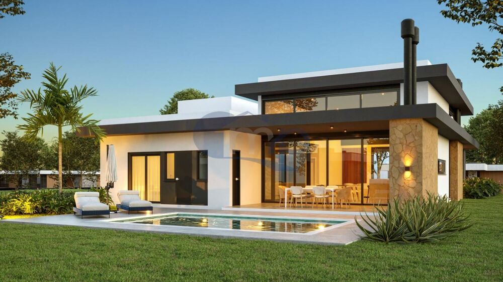 Casa, 4 quartos, 274 m² - Foto 1