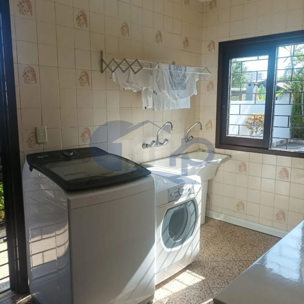 Casa, 6 quartos, 384 m² - Foto 9