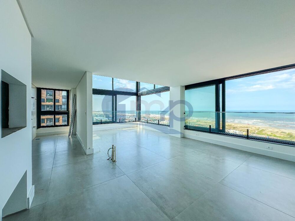 Apartamento à venda com 3 quartos, 142m² - Foto 21