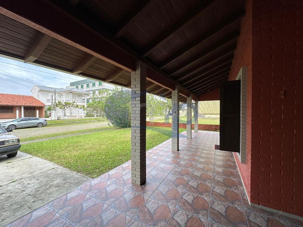 Casa à venda com 2 quartos, 121m² - Foto 5