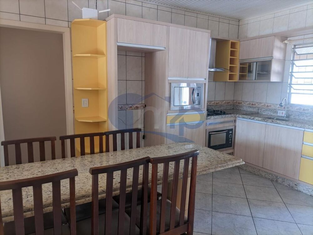 Casa à venda com 3 quartos, 208m² - Foto 6