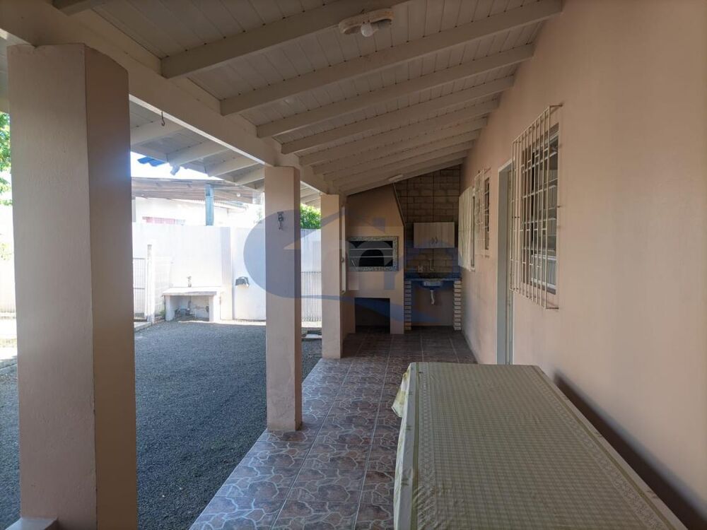 Casa à venda com 3 quartos, 208m² - Foto 17