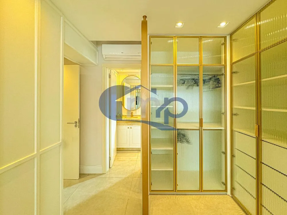 Apartamento, 3 quartos, 258 m² - Foto 13