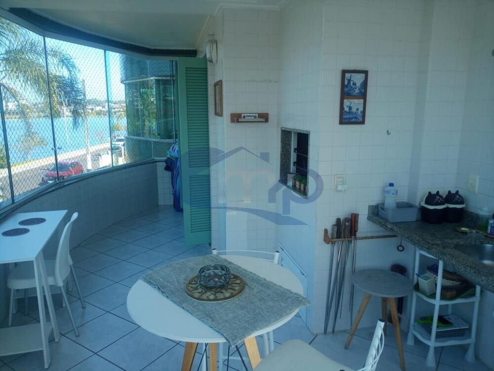 Apartamento à venda com 3 quartos, 110m² - Foto 11