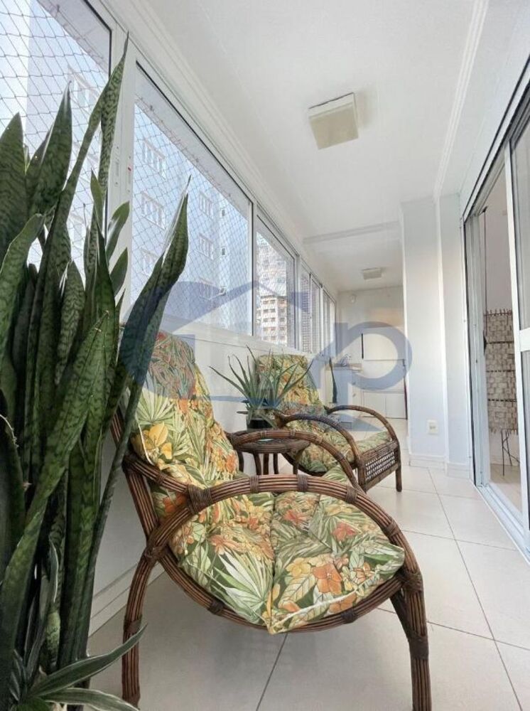 Apartamento à venda com 2 quartos, 82m² - Foto 14