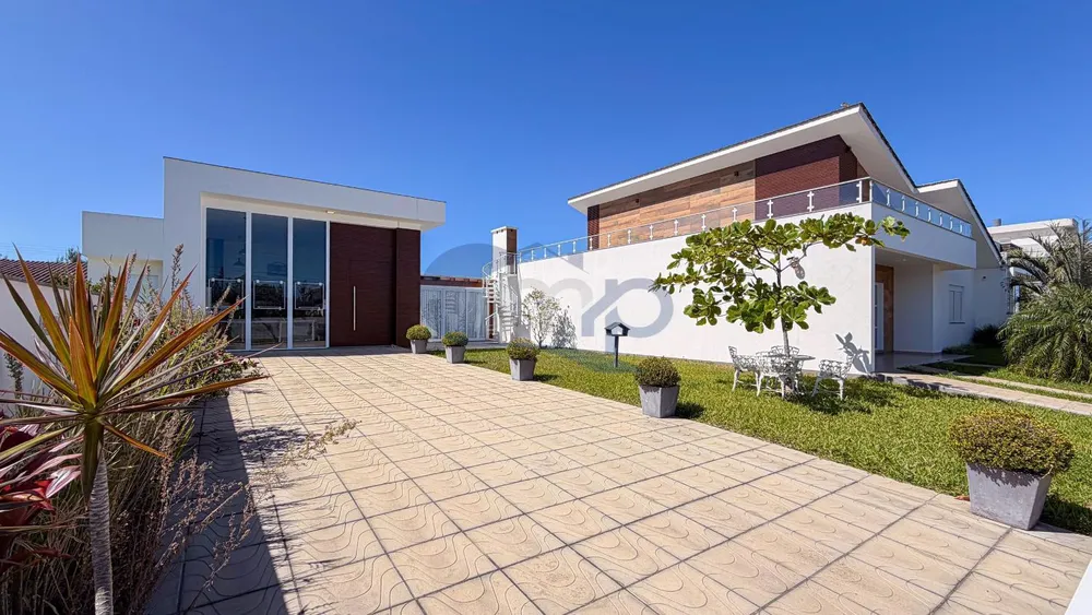 Casa, 3 quartos, 275 m² - Foto 4