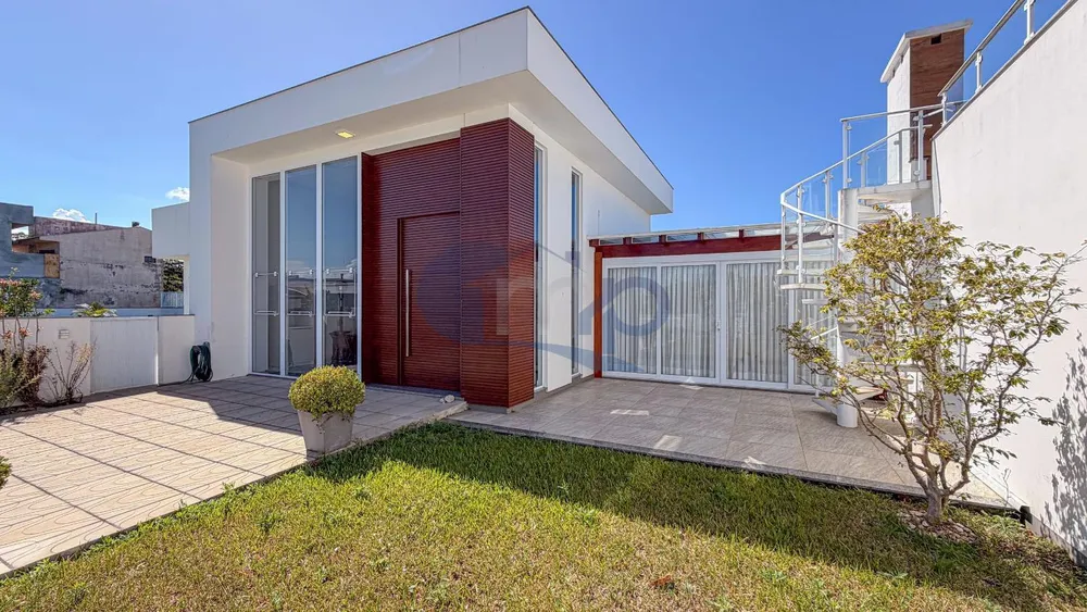 Casa, 3 quartos, 275 m² - Foto 2