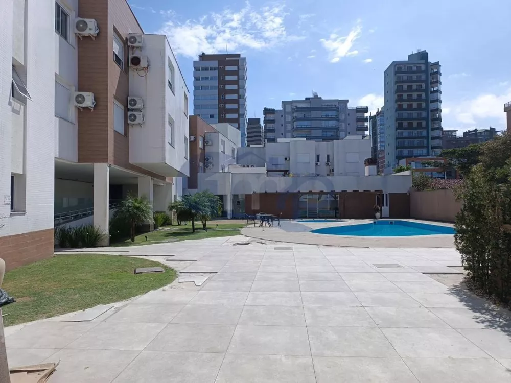 Apartamento à venda com 3 quartos, 238m² - Foto 1