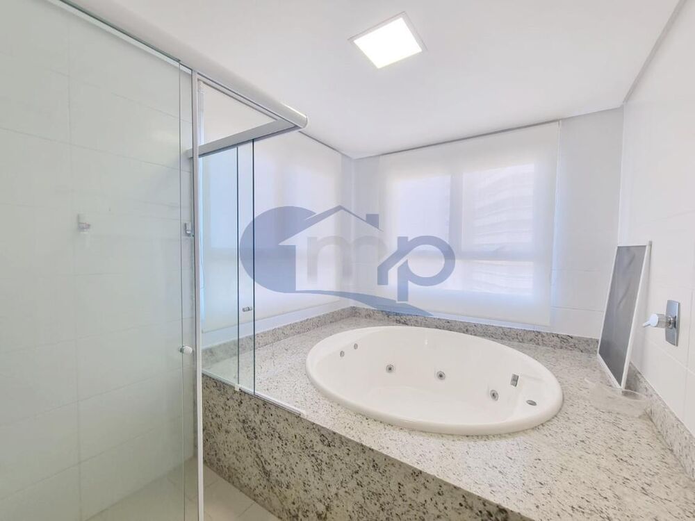 Apartamento à venda com 4 quartos, 249m² - Foto 12