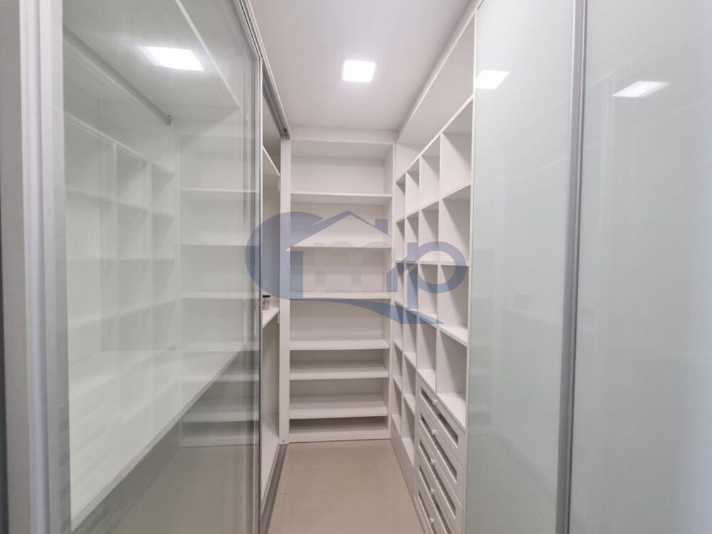 Apartamento à venda com 4 quartos, 249m² - Foto 11