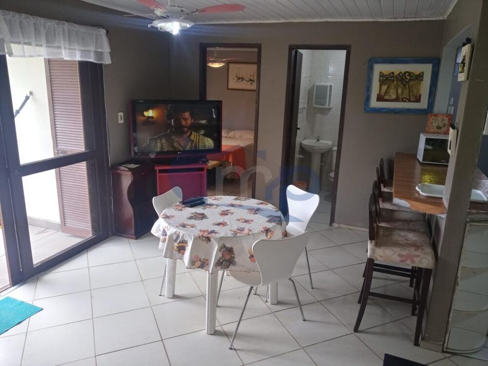 Casa à venda com 3 quartos, 114m² - Foto 4